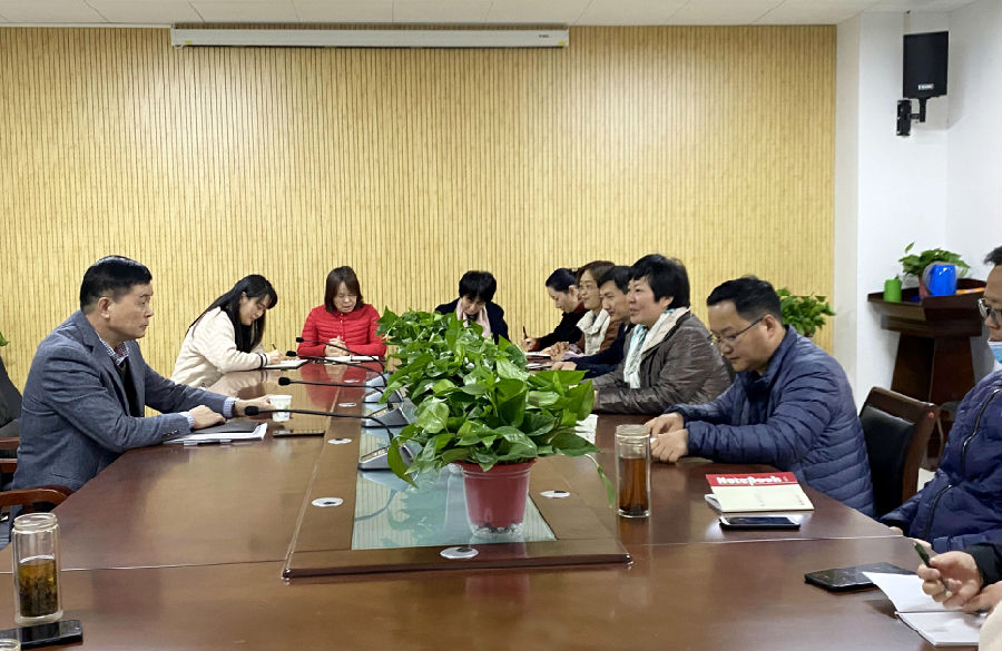 副校长赵俊伟到档案馆调研指导工作图片.jpg